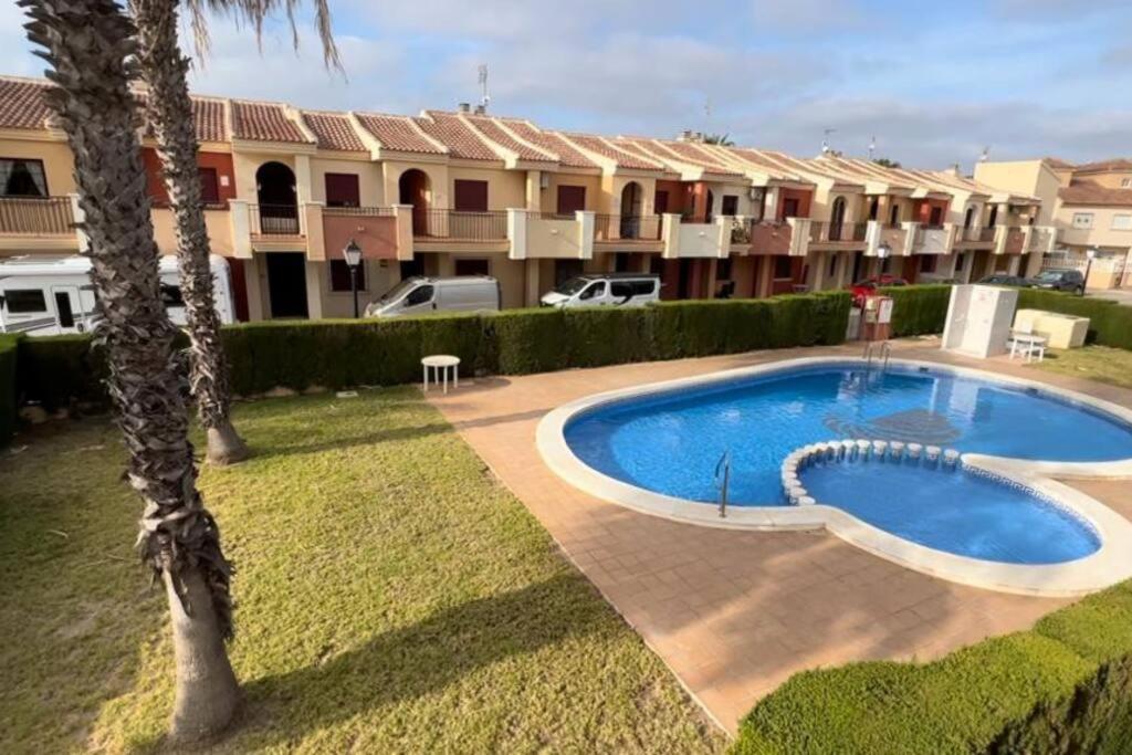 Club Salino 18 Apartamento Torrevieja Exterior foto
